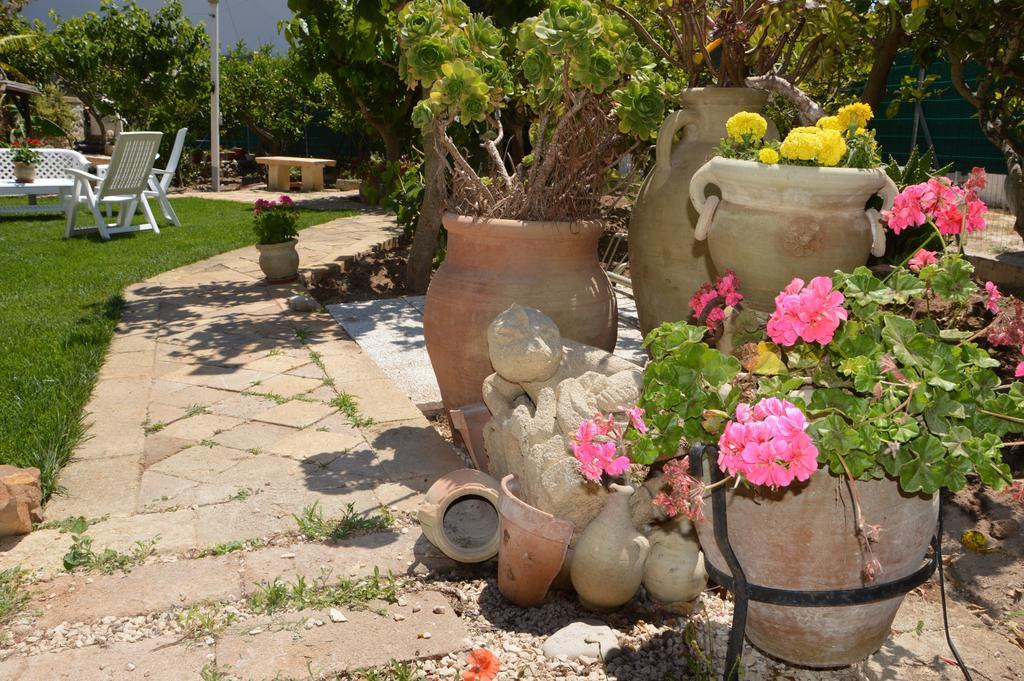 Guest House Al Giardino Dei Limoni Favignana Exterior photo